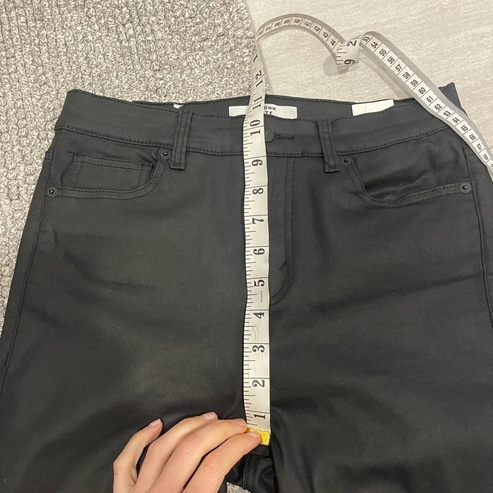Dynamite Kate Jeans Size 29 Black With Smooth Finish Corset Cross Tie Bottom - Picture 6 of 8